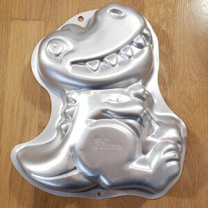 Wilton Baby Dinosaur Cake Pan 2105-1022 Mold With Instructions Kids Birthday NEW